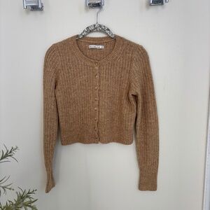 Abercrombie and Fitch tan / camel colored ribbed XS cropped crewneck cardigan